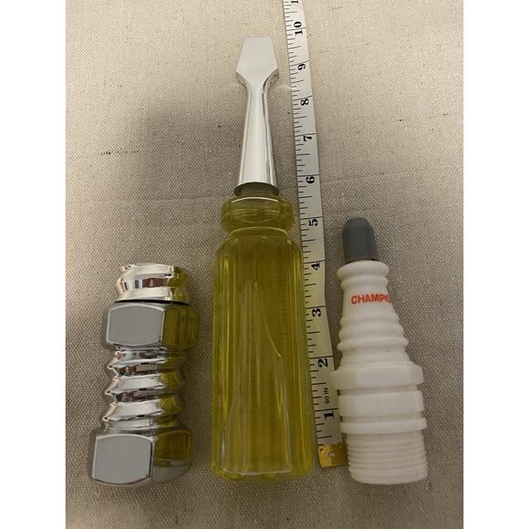 New Vtg Avon Decorative Workman Tool Kit 3pc -Big Bolt-One Good Turn -Spark Plug - Picture 10 of 10